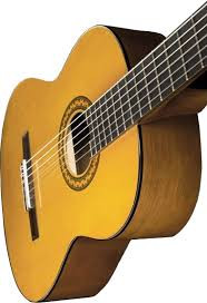 گیتار یاماها c70